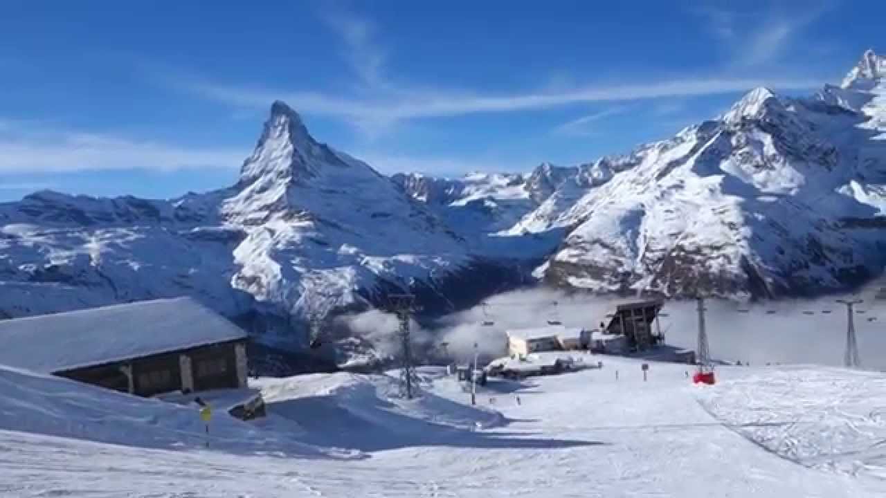 Skiing in Zermatt, Matterhorn view from Sunnegga , Blauherd , Rothorn