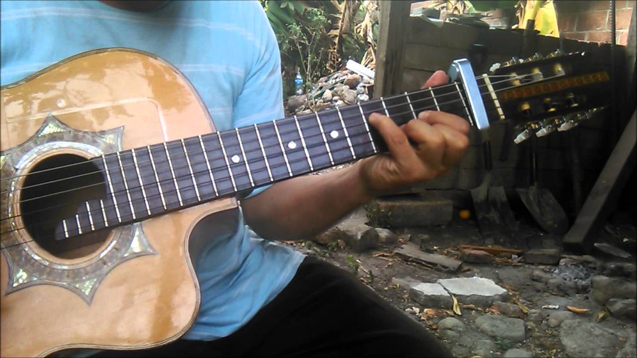 TOP 27 Mejores GUITARRAS REQUINTOS | (Mayo 2022)