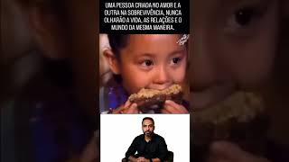 Antes de julgar alguém pelo jeito que reage, tente entender o que a vida ensinou pra ela sobreviver.