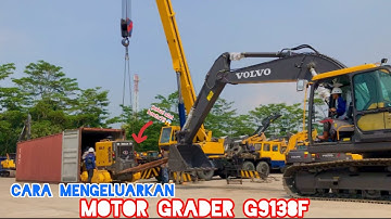 UNLOADING SDLG MOTOR GRADER TYPE G9138F IN THE CONTAINER #trukoleng #alatberat #trending #tambang