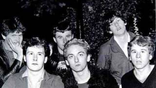 Watch Simple Minds Wasteland video