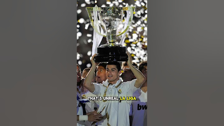 Ronaldo's 2017 Trophy FLEX Is Just INSANE!