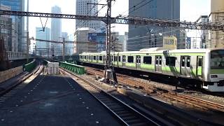 新橋駅出発の山手線E231系500番台と京浜東北線E233系1000番台の到着と東海道新幹線700系の通過（動画シリーズ）