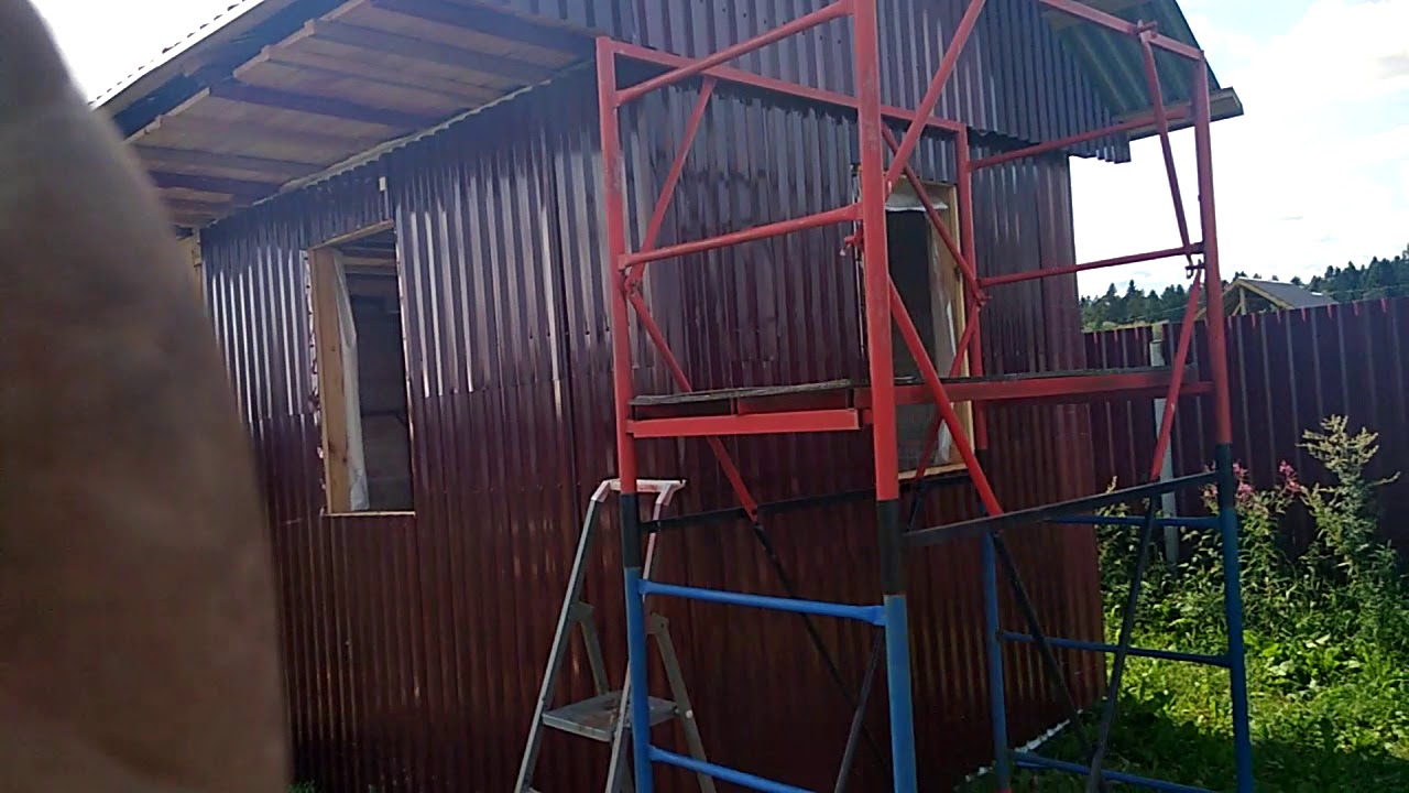 Каркас бытовки домика стены своими руками обшивка торца крыши ч. 6 ...