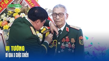 Trao tặng danh hiệu Anh hùng LLVTND cho Thiếu tướng Nguyễn Đức Huy