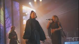 CHEE - Munachimuso (LIVE) ft Sunmisola Agbebi