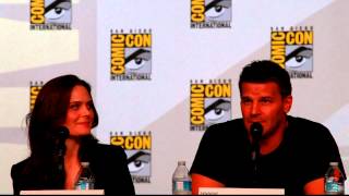 Bones panel Comic-Con 2012 - Serial killers and therapy