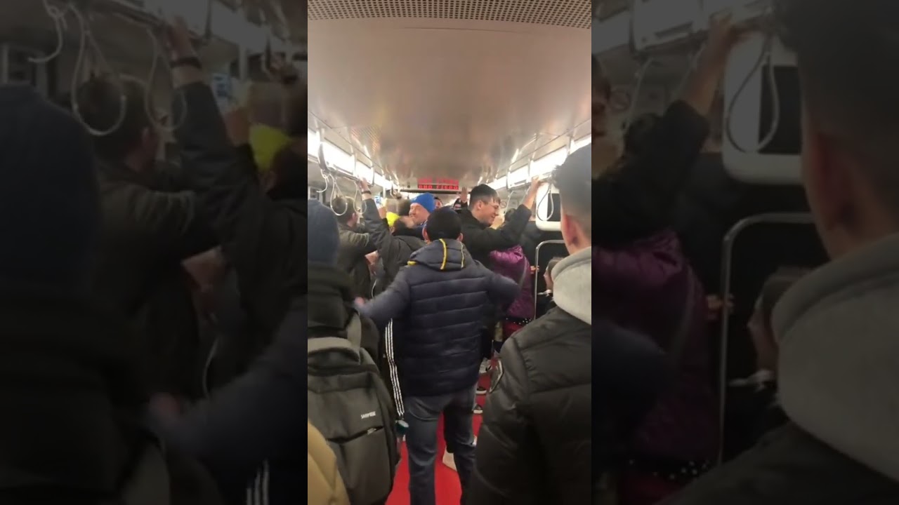 Inter Milan and Porto fans came together to chant José Mourinho's name