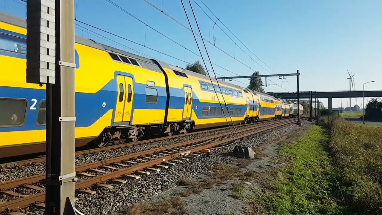 toot! NS VIRM 9575 + NS VIRMm 8614 Speeding By A Dutch Railroad Crossing