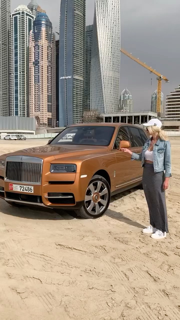 This beauty is named after the world's largest diamond! ? #rollsroyce #suv #supercar
