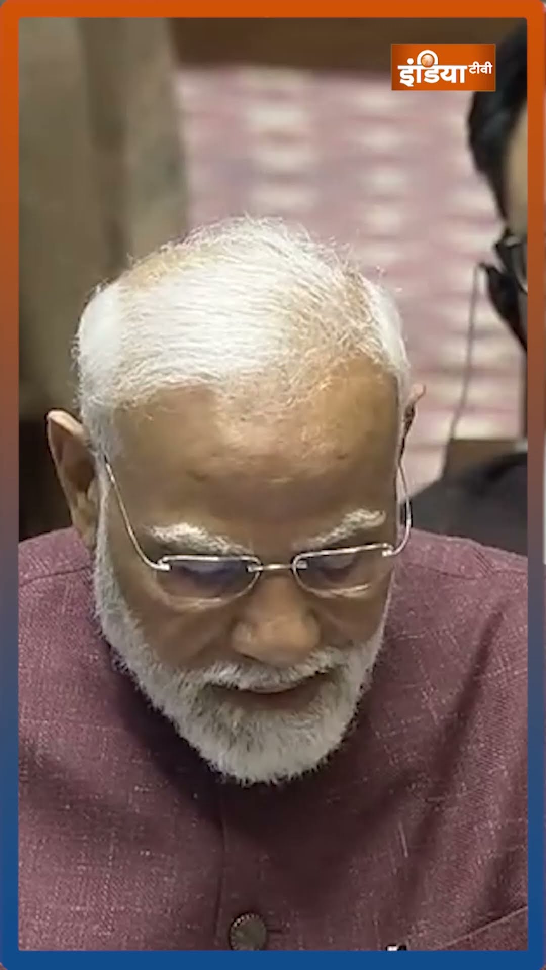 जब #rajyasabha में #pmmodi ने #mallikarjunkharge के लिए सुनाई शायरी #jagdeepdhankhar #shorts