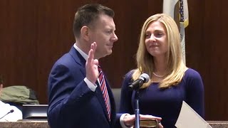 New Naperville mayor, city council sworn in