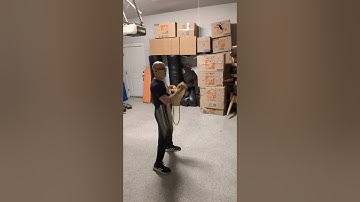 Hitting the Target With A Rope Dart Using A Direction Changing Shot