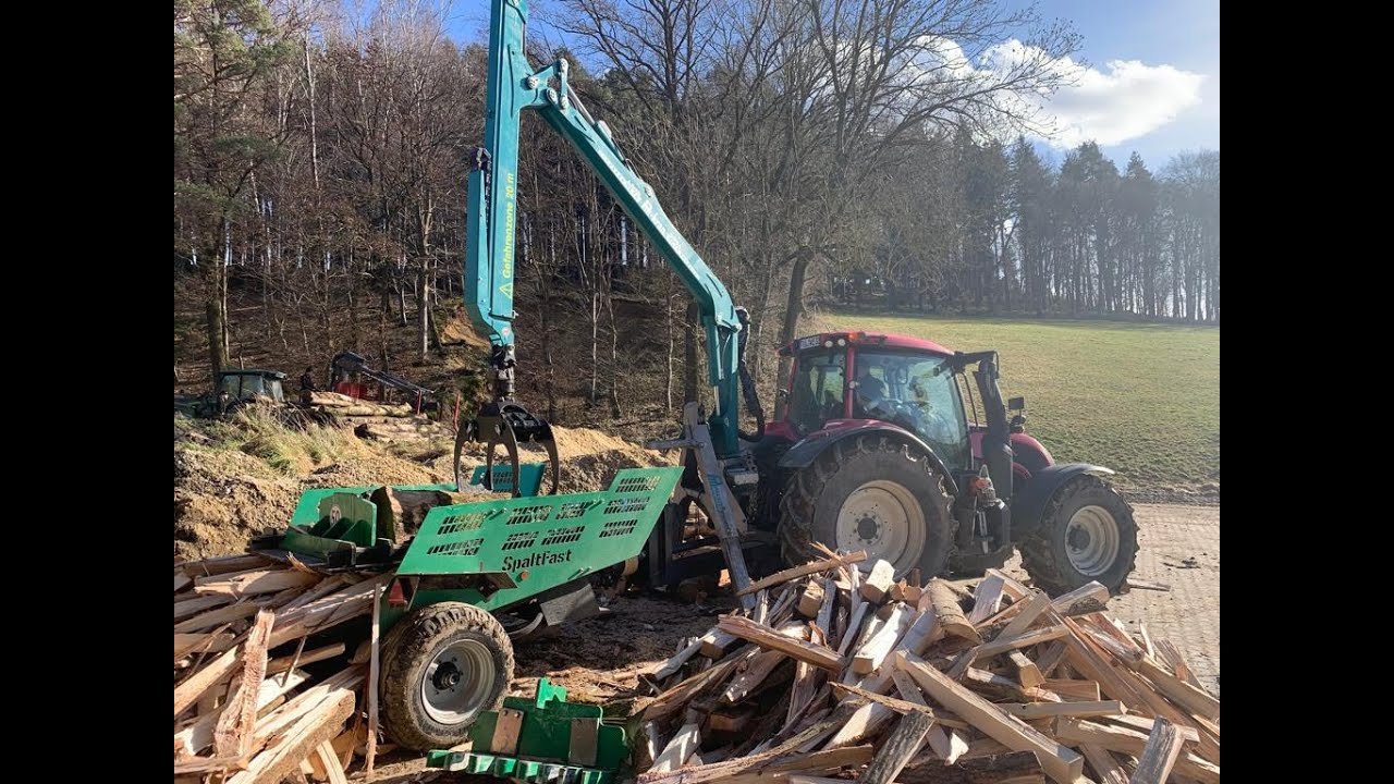 SpaltFast  Praxisvideo beim Eschen und Fichten spalten