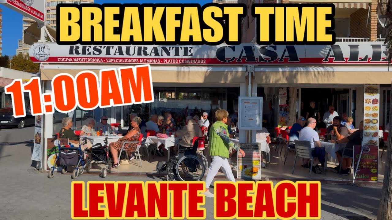 Benidorm Levante Beach - BUSY Breakfast Time! 😃🌞