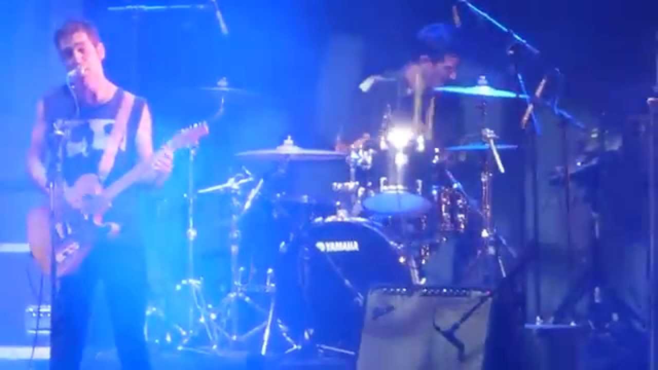 מוניקה סקס - מכה אפורה בהופעה חיה - פסטיבל Mini Rock יולי 2015