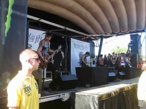 (+) Memphis May Fire - Alive in the Lights (New Song 2012) HQ