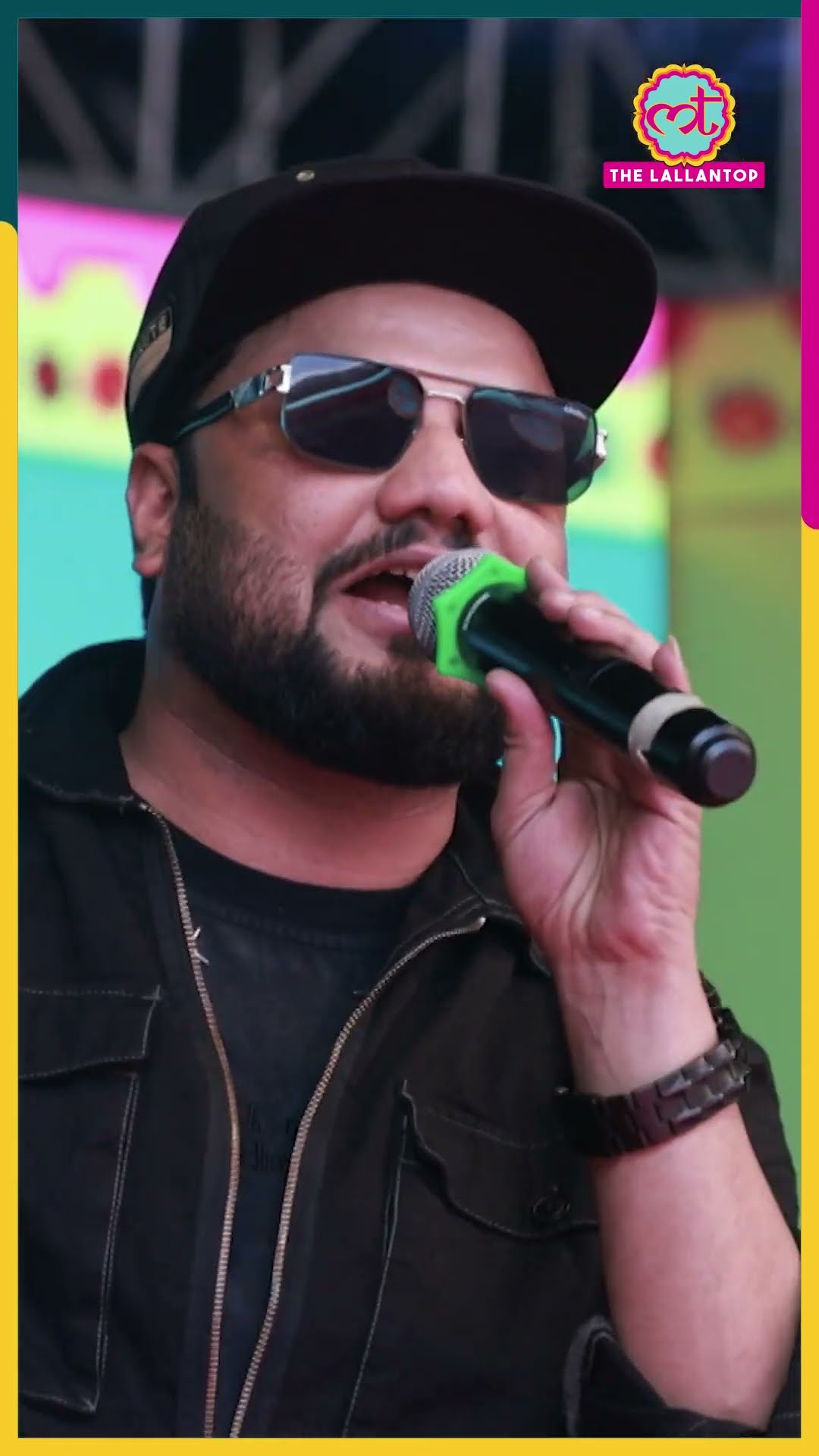 KD Desirock ने गाया 'देसी देसी ना बोला कर छोरी रे...' और ऑडियंस नाचने लगी #shorts