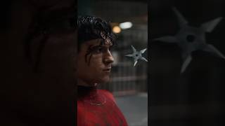 Spider-Man esquive un Shuriken  🕷️