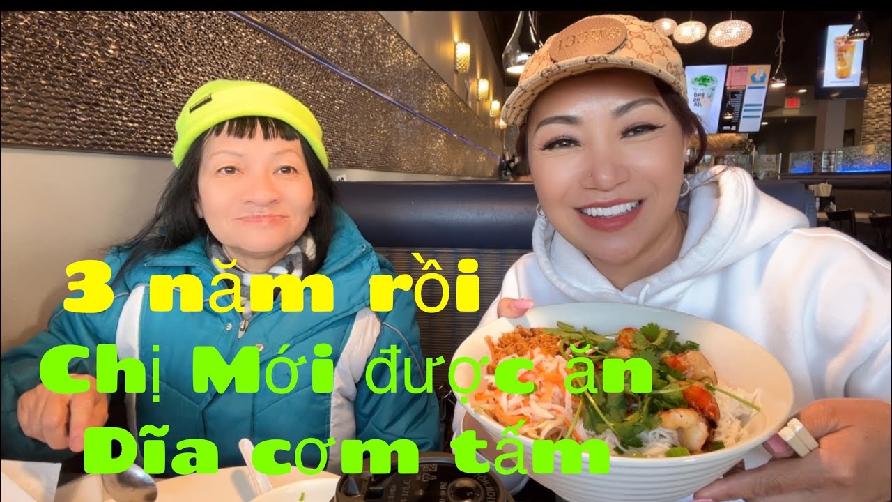 NHÌN CHỊ HƯƠNG ĂN CƠM TẤM TRONG SỰ THÈM THẤY ĐỨT RUỘT.MẤY NĂM RỒI CHỊ ...