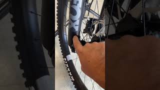 How To Adjust Clock The Qr Axle On A Fox 38