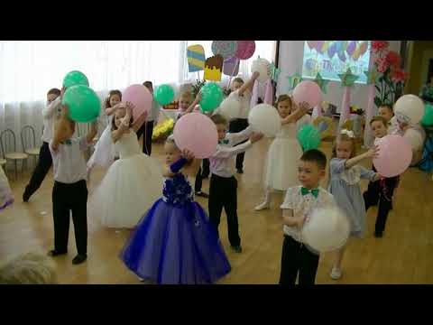 Выпускной 2021. выход с шарами "Страна детства"