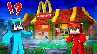 Encontramos un MCDONALDS Abandonado a las 3AM en Minecraft...