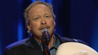 Video thumbnail of "Alan Jackson’s Daughter Comes Forward, Reveals What We’ve All Long Suspected"