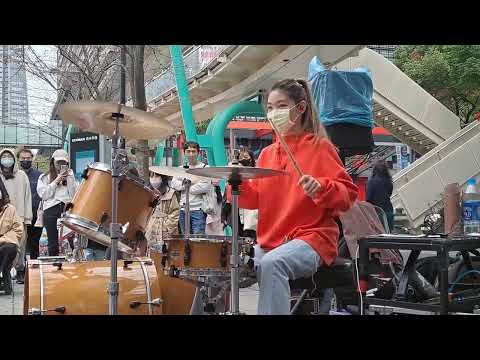 李侑真2022.01.16（日）街演《派對動物-五月天》