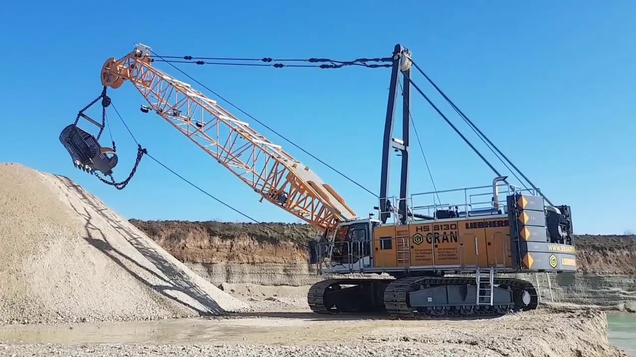 PROCESO DE ARMADO DE UNA DRAGA DRAGA LIEBHERR HS 8130