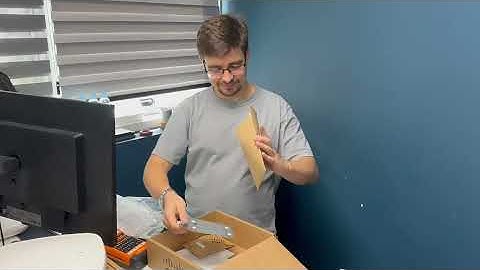 Unboxing Cisco Catalyst 9164 | Seamless Wi-Fi 6 Experience #Cisco #WiFi6 #Networking