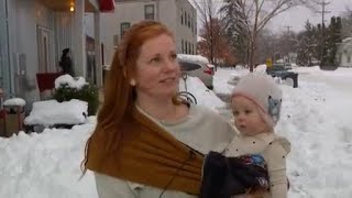 Minneapolis families making memories in the snow