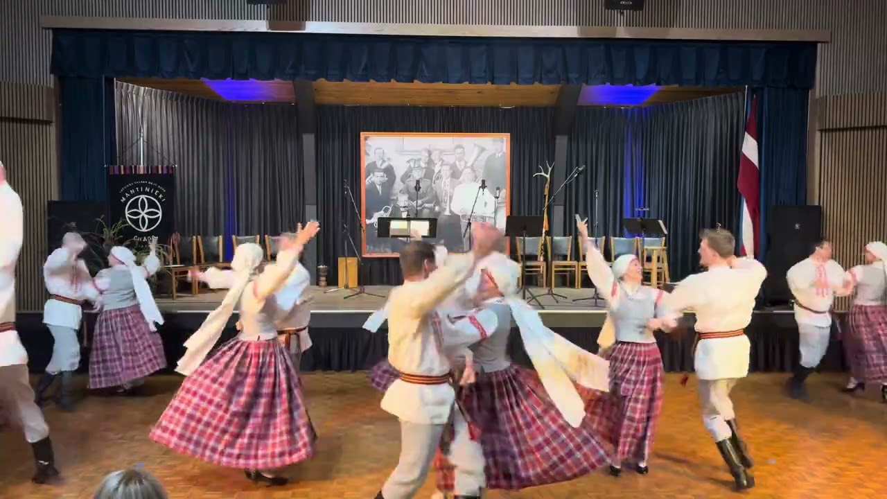 Lai man auga tīri lini. Koncertuzvedums VASALS LATGOLĀ! Čikāgā 2025. g. 12. aprīlī