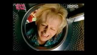 Advert - Bold - 2001