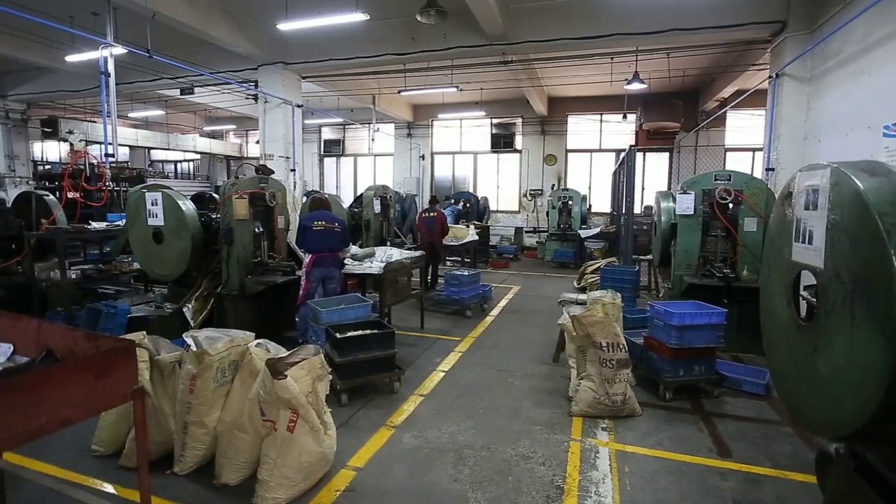 Завод чери в китае