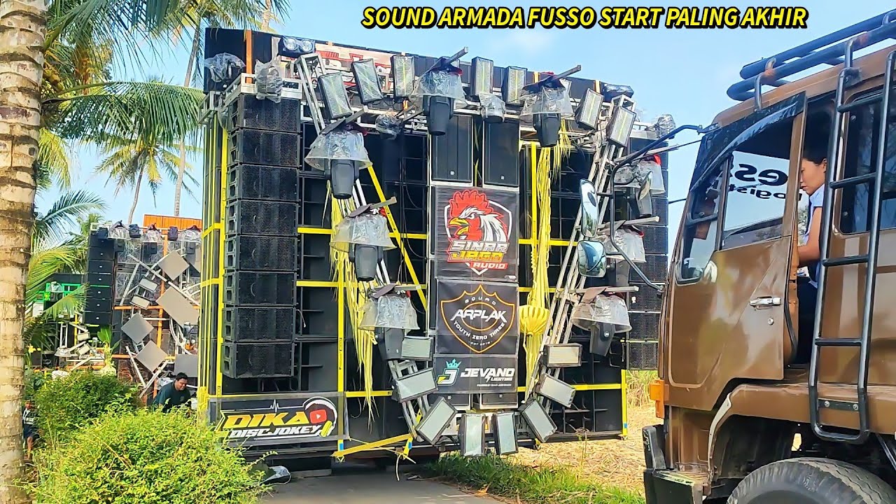 Urutan start sound system besar karnaval fusso urek²  gondanglegi mulai dari pertama sampai terakhir