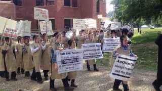 RAW FOOTAGE: Students in Spring Valley, NY protest Israeli draft bill