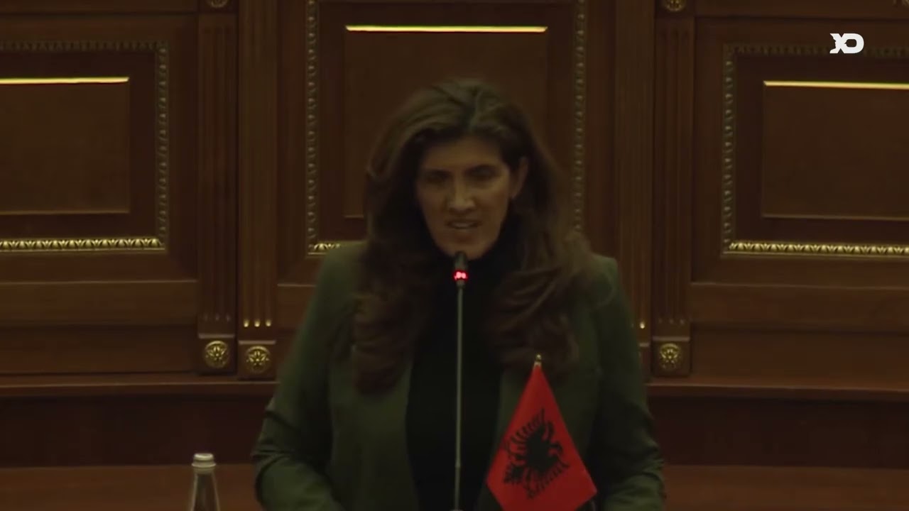 Ganimete Musliu e pyet Albin Kurtin se nga kush po frikësohet