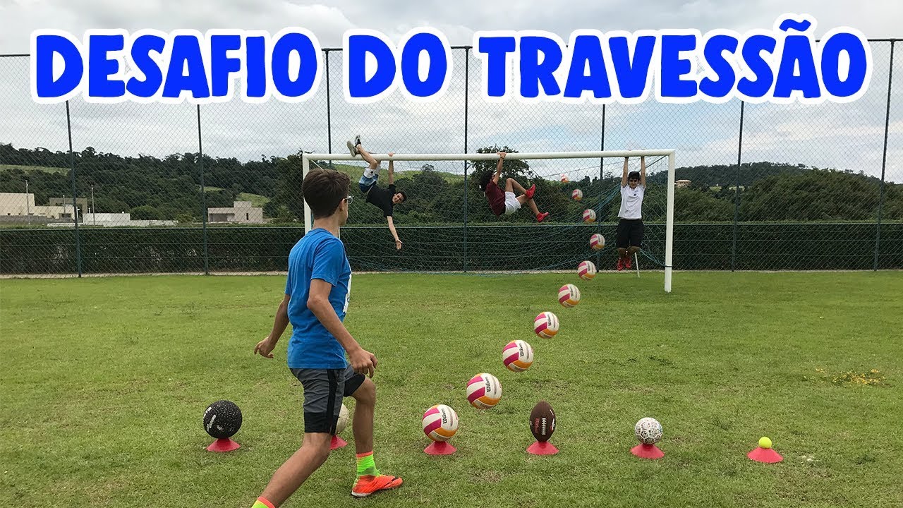 DESAFIO DO TRAVESSÃO COM BOLAS DIFERENTES  ( Crossing challenge )