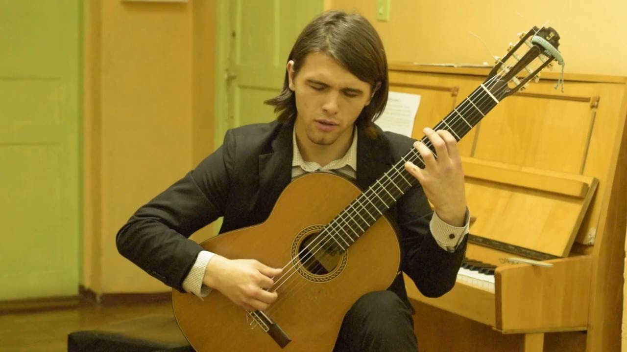 Classical guitar - Roland Dyens Triaela