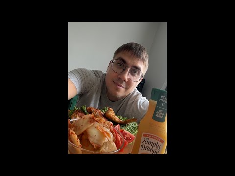 Мукбанг в прямом эфире ❗️ Обед: жареные крылышки и свежие овощи 🔴 6 июня 2025 год