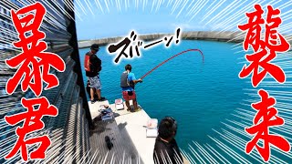 漁港内に侵入してきた指を噛みちぎる魚と対決！【魚拓遠征in波照間2021夏#2】
