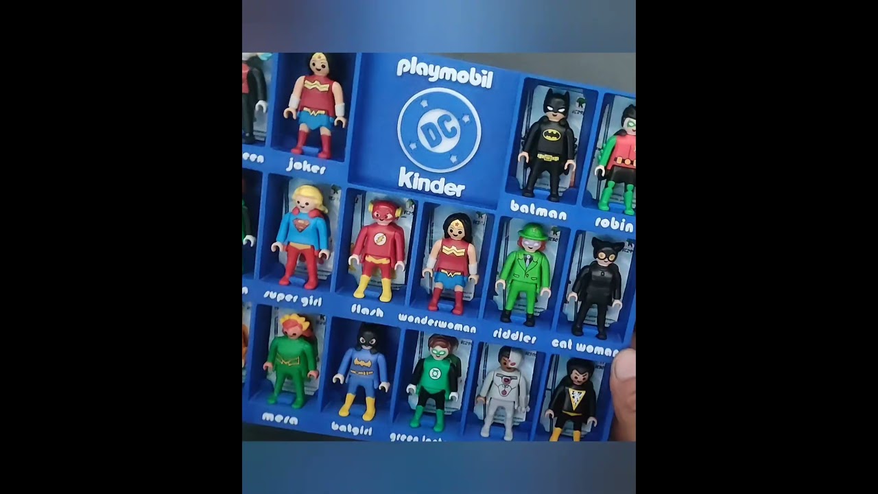 custom 3D Playmobil DC Kinder display 2.0 