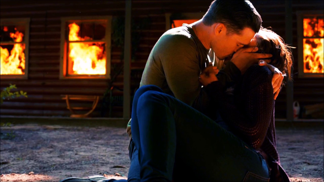 Bonnie and Enzo The Vampire Diaries 8x05 Score [HQ] YouTube