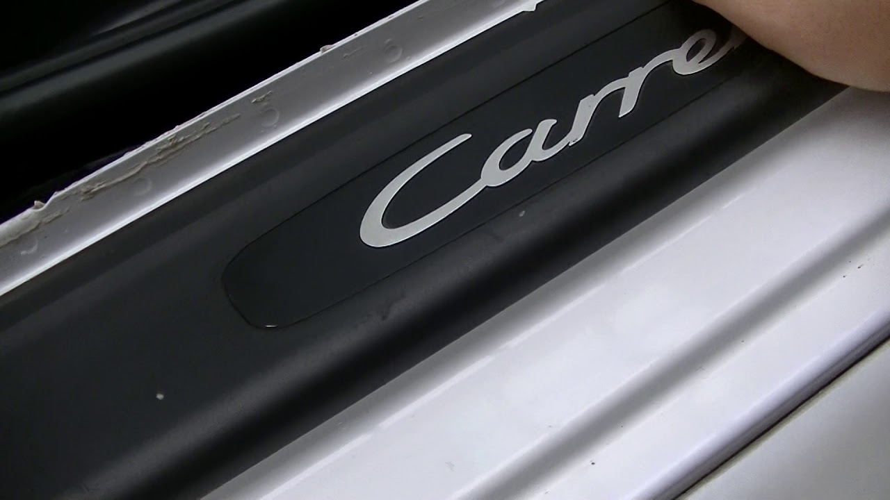 ポルシェ 986 ボクスター スカッフプレート取り付け - YouTube