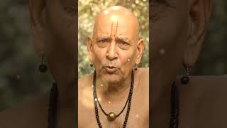 गर्दीपेक्षा वेगळी भरारी घ्या#motivation #reels#shorts#viral #video #shortsvideo #swamisamarthmaharaj