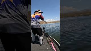 When that wind picks up you better pick up the crank! Anyone else do those walking hook sets?! 😂