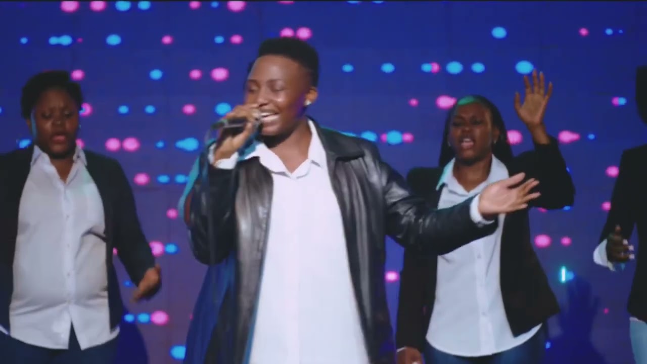 KANKWEBAZE/EKITIIBWA MEDLEY BY THE MIRACLE COLLECTIVE...#gospel #worship #singer #music