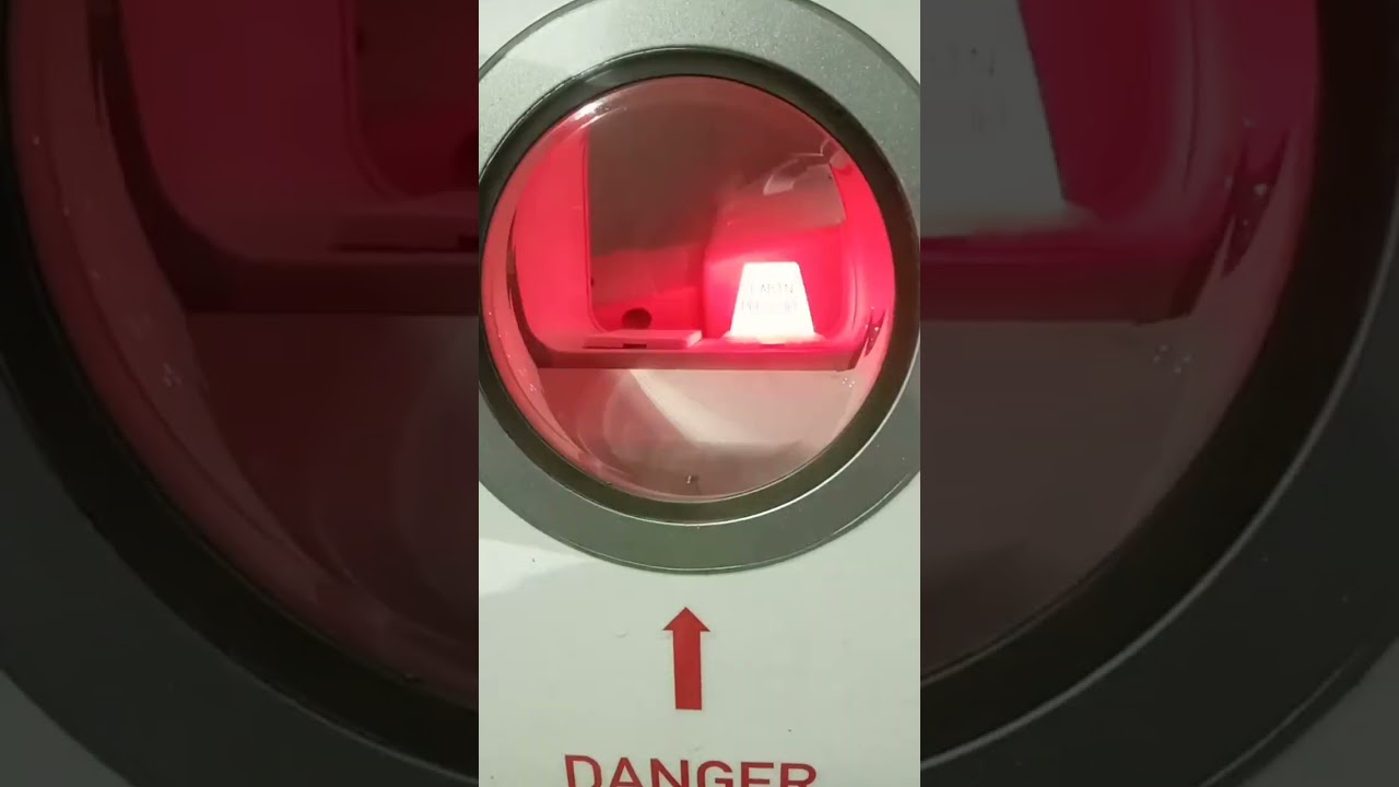 Airbus A320 Cabin Pressure light on entry door YouTube