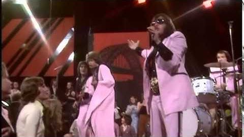 Mud - Rocket (Official Live Performance)